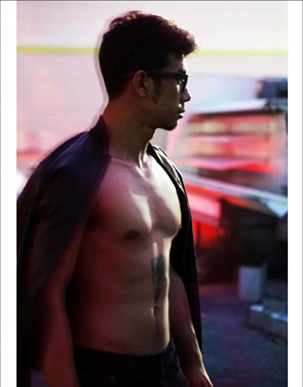 MAN-OMG-3---Guy-On-Hot-Street